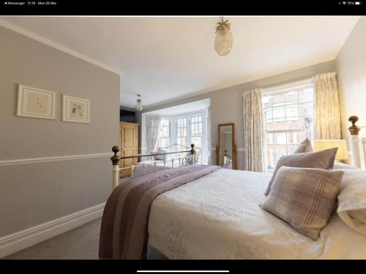 Bed and Breakfast Albury House Кромер Екстер'єр фото